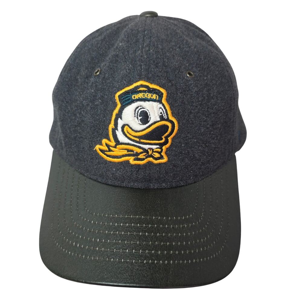 Oregon Ducks‎ Vintage 100%Wool Embroidered Image By ZEPHYR Adjustable Rare Warm